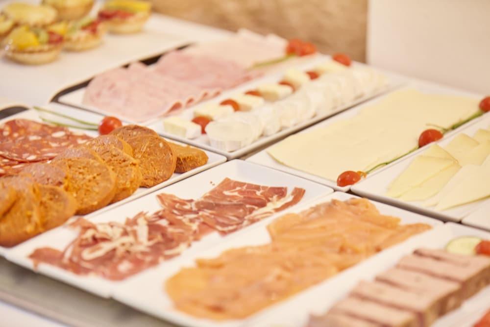 Hotel Santa Clara Urban Hotel&spa 4*